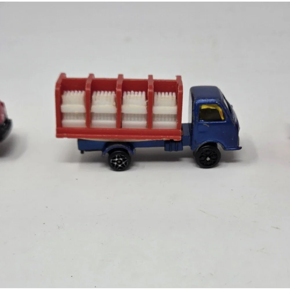 Vintage Motor Force Diecast Truck Lot 4pc Gasoline Milk‎ Refrigeration Cement